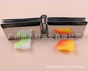 長(zhǎng)型雙頁浴室夾